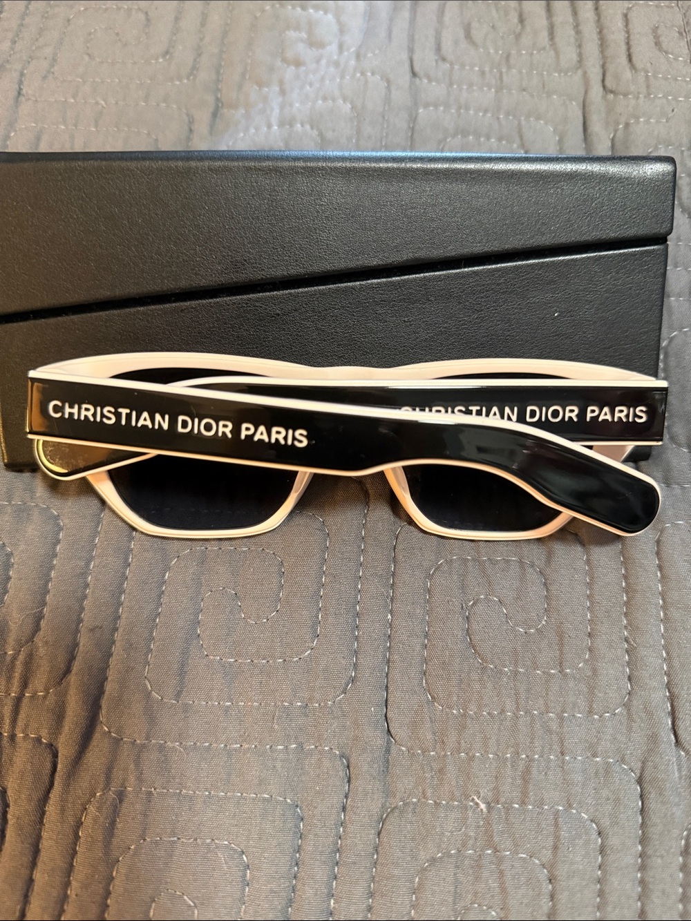 Dior Oversized Black Cateye Sunglasses - Picture 2 of 2